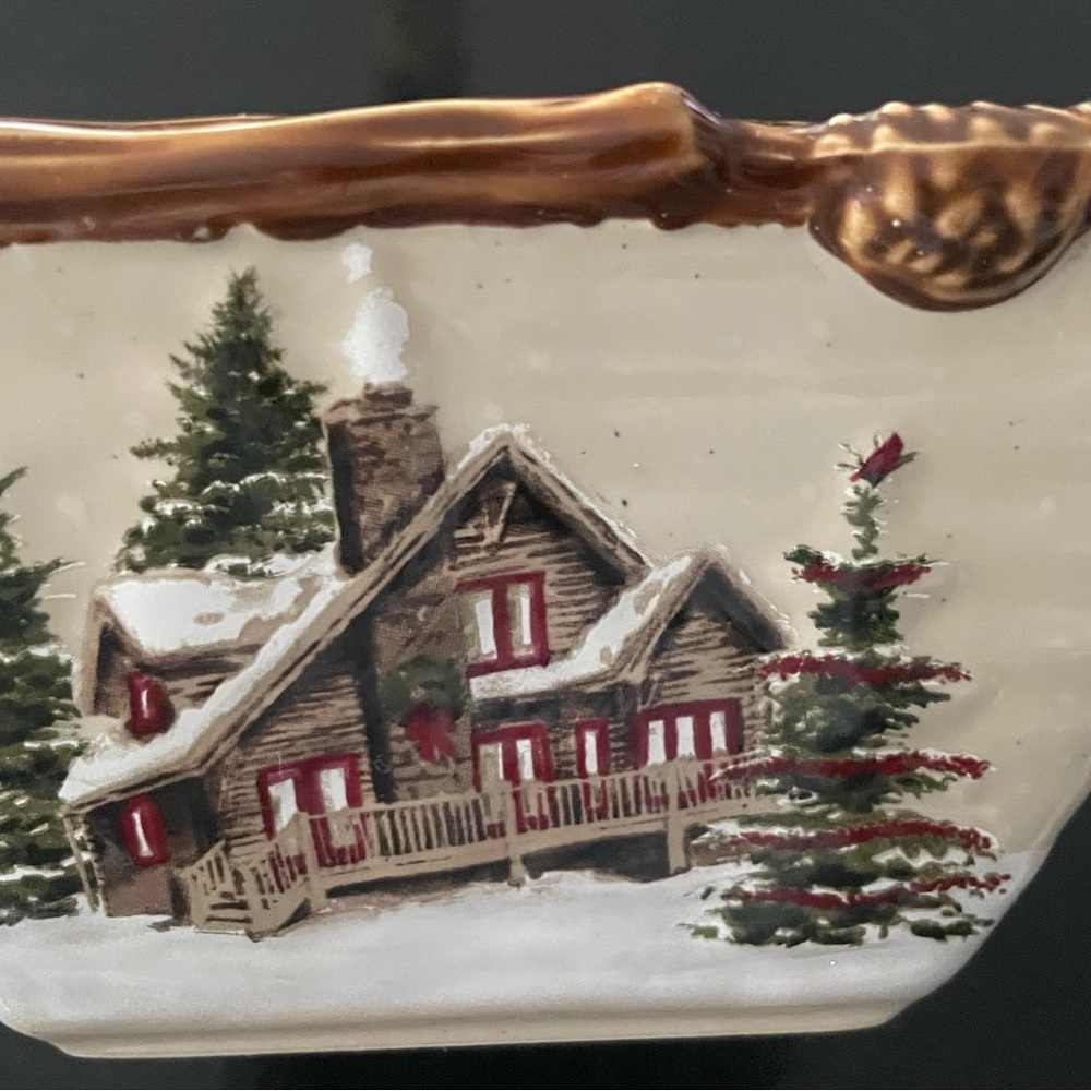 St. Nicholas Square Cream and Brown Square Bowl